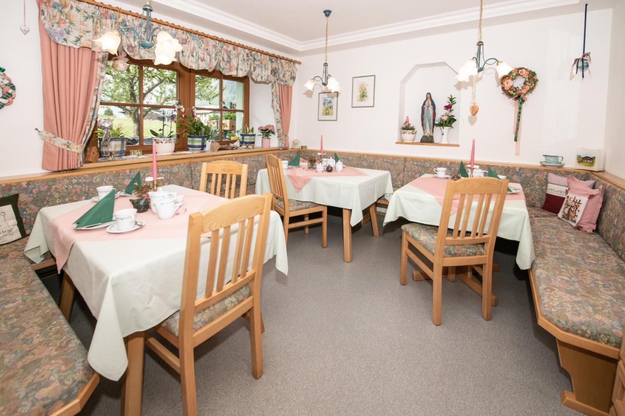 Appartement-Pension Fahrnberggut Rauris Buitenkant foto