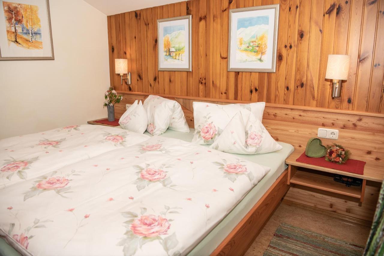 Appartement-Pension Fahrnberggut Rauris Buitenkant foto